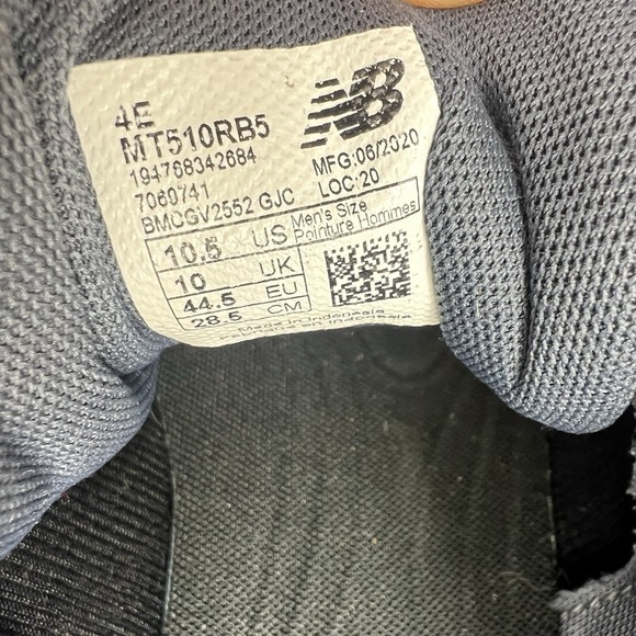 New Balance MT510RB5 Men's 10.5 Navy Red Trail Running Shoes Sneakers - Picture 14 of 16